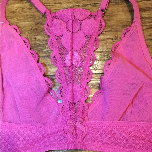 New aerie Happy Pink Lace Unlined Plunge Bra - Picture 7 of 7